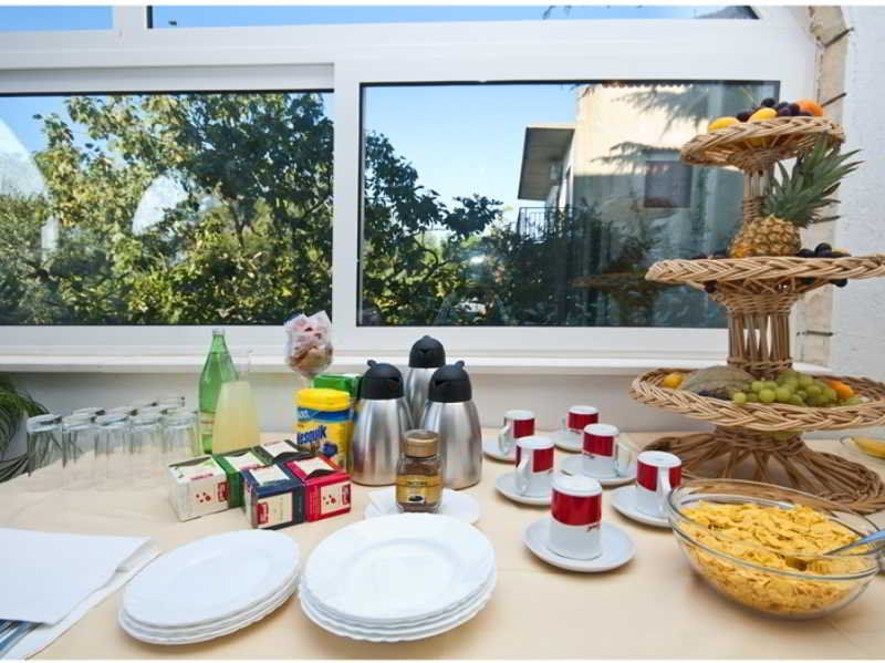 & Restaurant Matanovi Dvori 4*